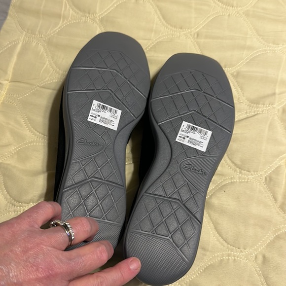 Clark's Gorwin Step Loafers NIB SZ 9.5-10 Run Big for 9.5 - Picture 3 of 6